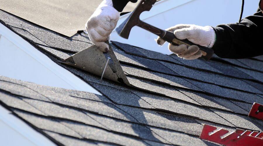 Professional residential roofers in Wingo, KY
